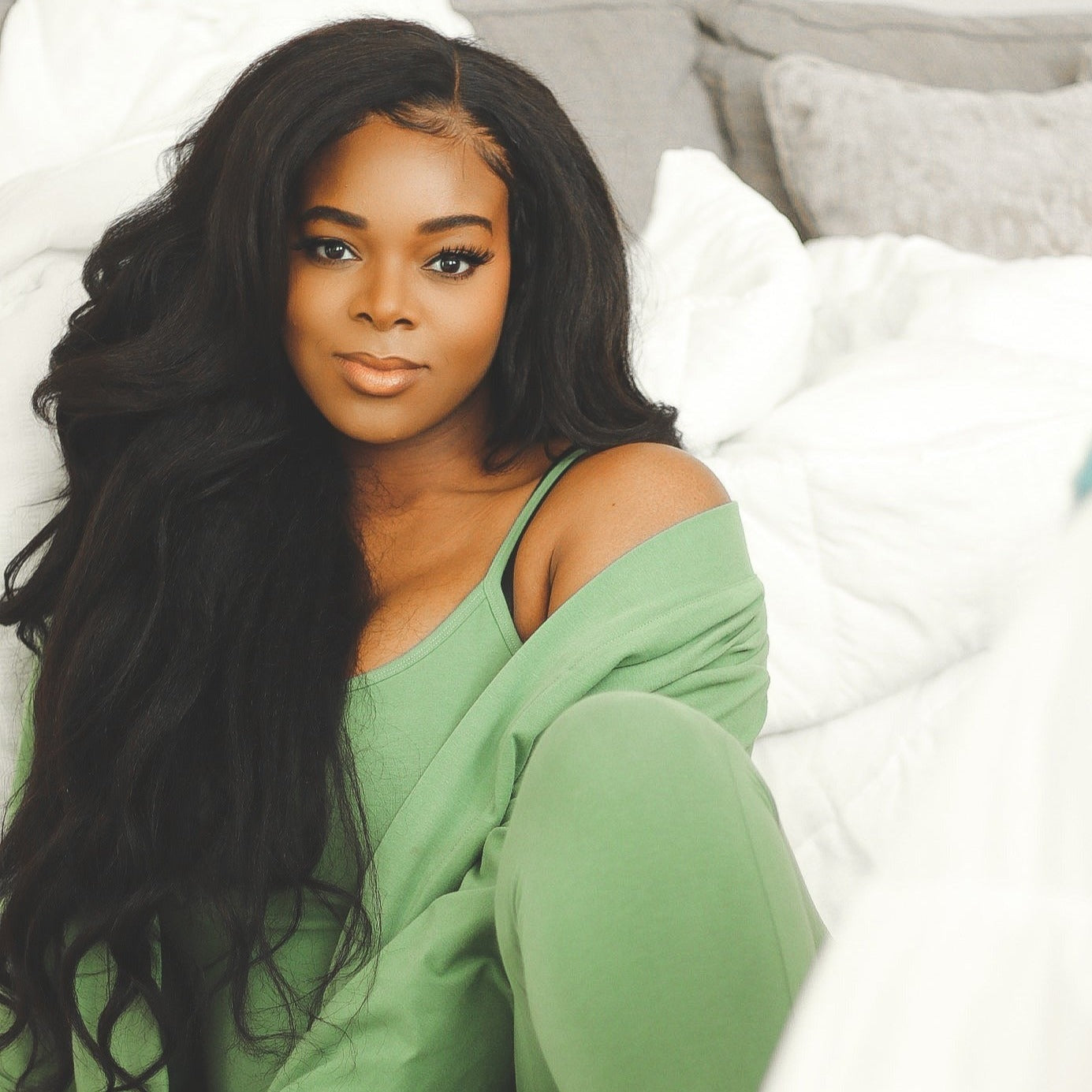 Kinky Straight Closure/Frontal Wig